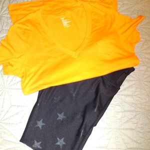 💐 4 for $10💐Gap pocket tshirt